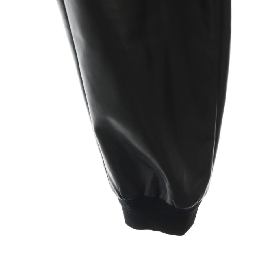 【新品未使用】ドゥロワー レザーライクトラックパンツ size34 ドゥロワー Drawer 25AW レザーライクトラックパンツ イージー 34