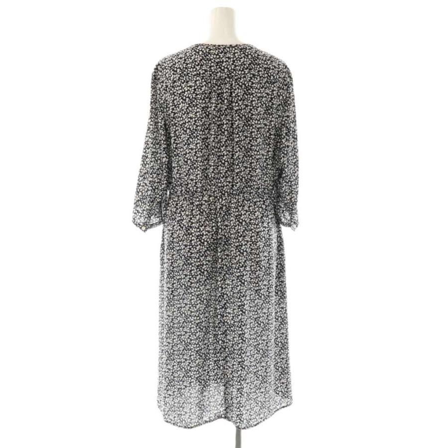 23区（ニジュウサンク） オンワード樫山 小花プリント前開きワンピース