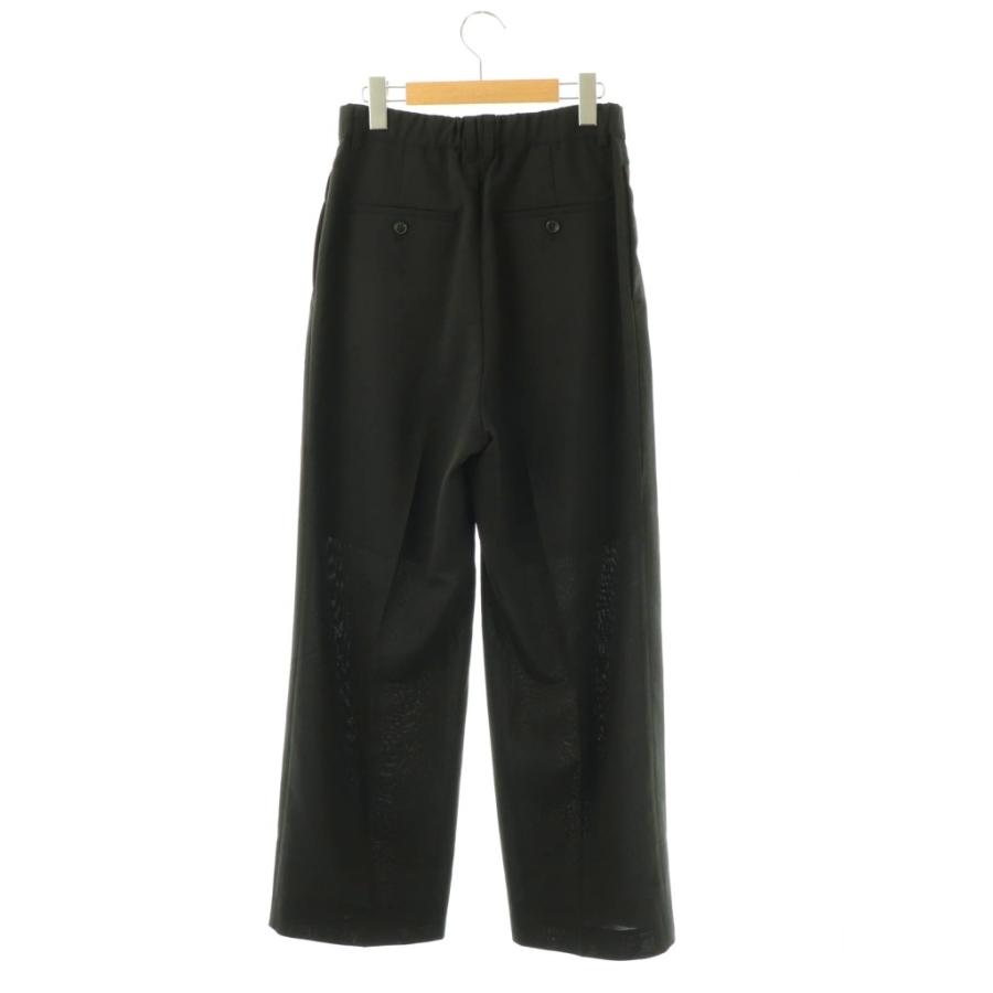 emmi エミ emmi 25SS UVカットセミシアー2タックパンツ ジッパーフライ