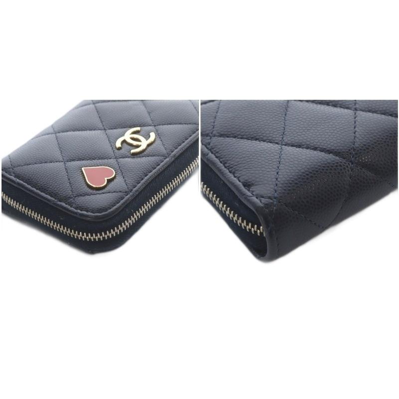 ​シャネルの王道、マトラッセのパースです。 CHANEL（シャネル） マトラッセ キャビアスキン ジップコインパース