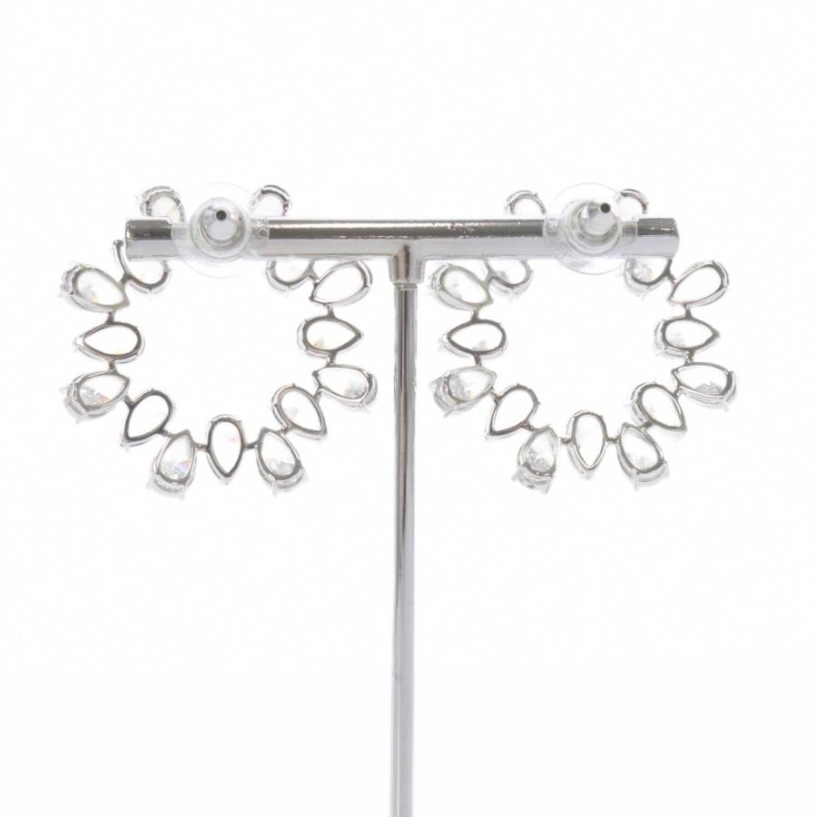 スワロフスキー SWAROVSKI Millenia フープピアス 両耳用 シルバー色