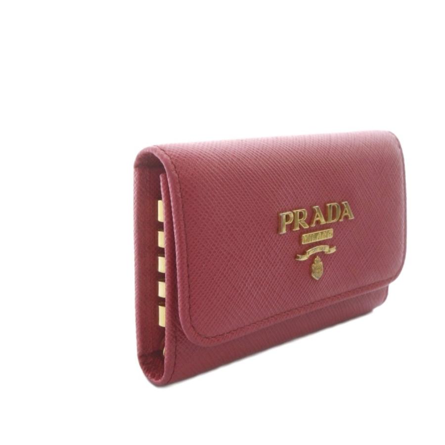 美品　PRADA プラダ ピンク レザー キーケース 4連 リング付　即出荷 PRADA（プラダ） キーケース 4連 レザー キーリング付き ピンク 1PG004