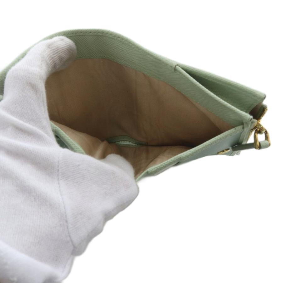 PRADA（プラダ） PRADA SAFFIANO TRIANGOLO ウォレット 財布 二つ折り