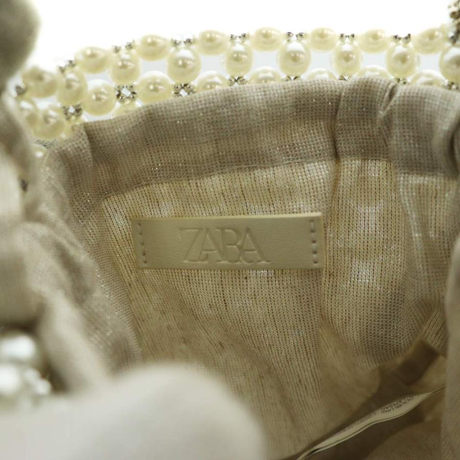 ZARA パールチェーンショルダー ホワイト レディース ビーズバッグ ZARA - ZARA パールチェーンショルダー ホワイト レディース ビーズ