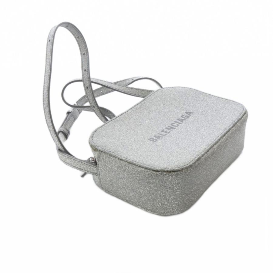 【完売品】BALENCIAGA　エブリデイ カメラバッグ グリッター シルバー 完売品】BALENCIAGA エブリデイ カメラバッグ グリッター シルバー