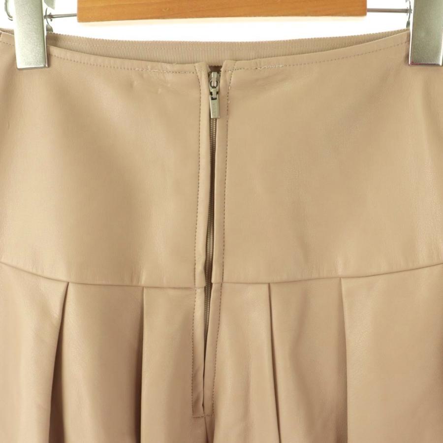 フォクシーニューヨーク FOXEY NEW YORK フェイクレザー ミニプリーツスカート 38 ピンクベージュ /DF ■OS レディース |  | 02