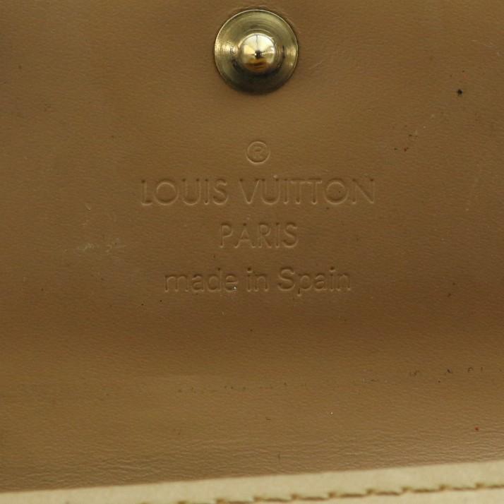 LOUIS VUITTON（ルイ・ヴィトン） モノグラムヴェルニ ミュルティクレ4