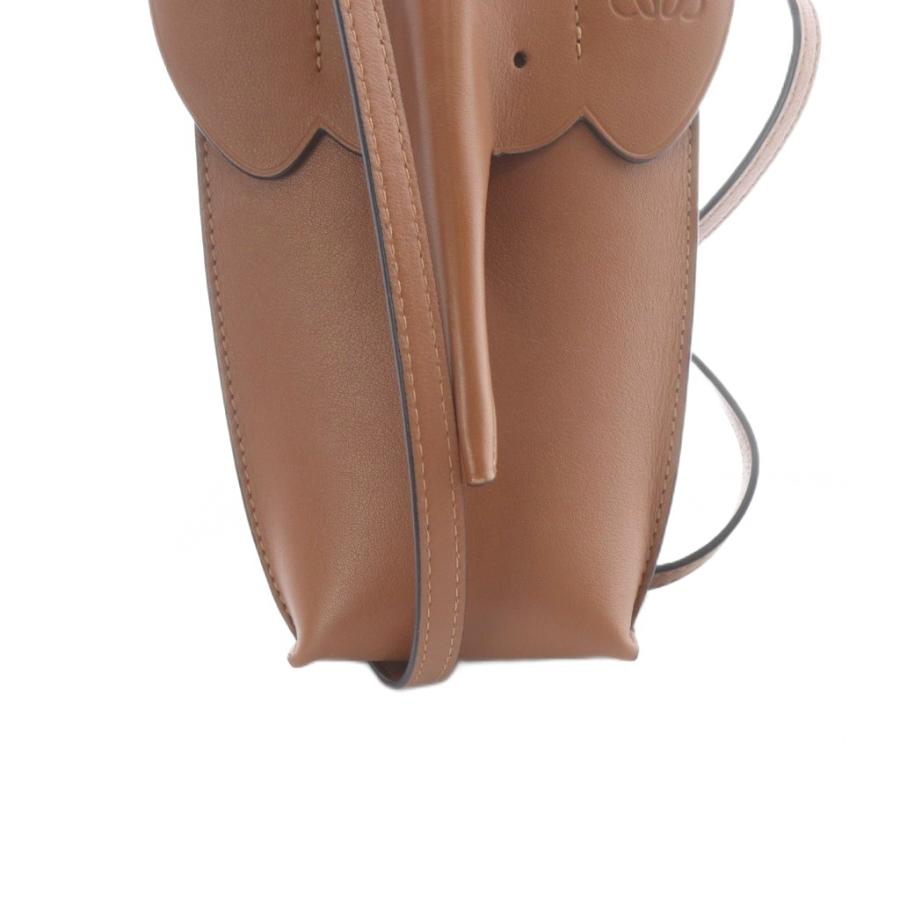 LOEWE（ロエベ） エレファント ポケット タン ポシェット レザー 