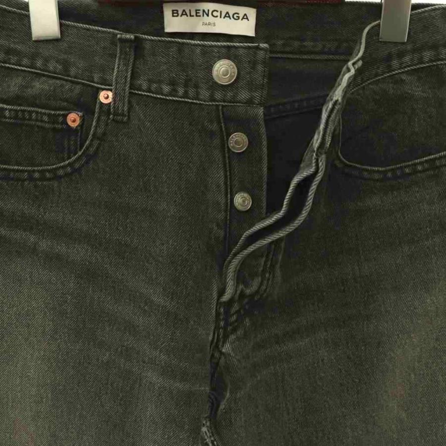 BALENCIAGA（バレンシアガ） ボタンフライストレートデニムパンツ