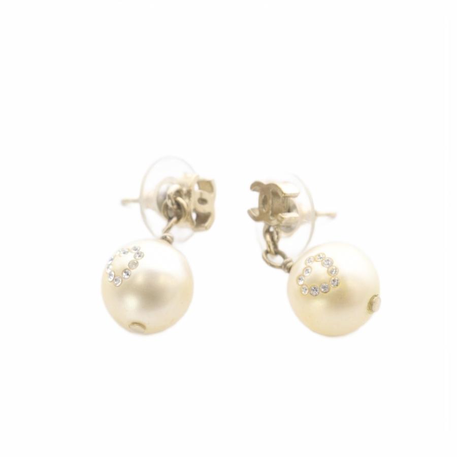 CHANEL ココマーク パール ゴールド ピアス 両耳用 CHANEL（シャネル） ココマーク パール ピアス 両耳用 ゴールド色 08P