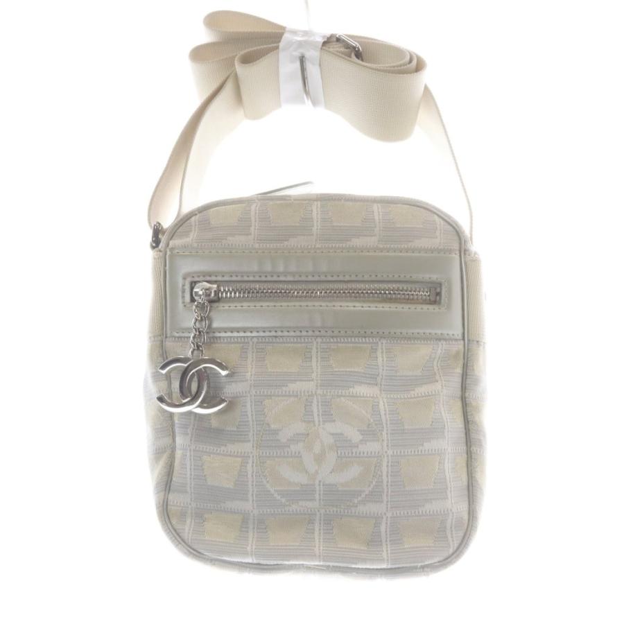 シャネル ニュートラベルライン ショルダー　シリアル有 ココマーク CHANEL（シャネル） ニュートラベルライン ココマーク キャンバス