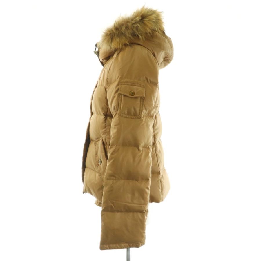 専用⭐︎BURBERRYBLUE LABELジャケット38ベージュダウンジャケット BURBERRY BLUE LABEL（バーバリーブルーレーベル） ファー付きダウン
