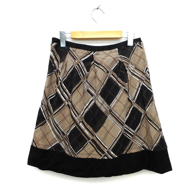 ビーシービージーマックスアズリア BCBGMAXAZRIA スカート フレア ひざ  