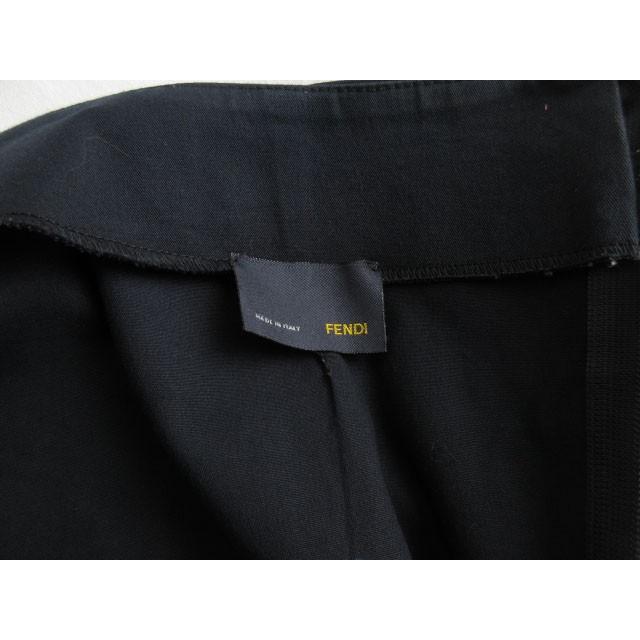 【美品】FENDI タイトスカート サイズ40 黒系　ダークネイビー　イタリア製 美品】FENDI タイトスカート サイズ40 黒系 ダークネイビー