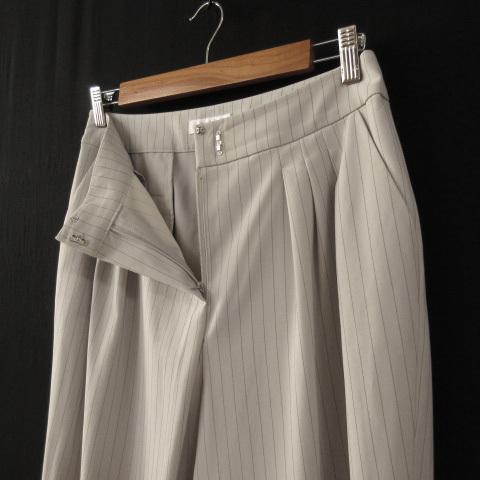 ピノーレ PINORE パンツ テーパード ストライプ タック 40 グレー  