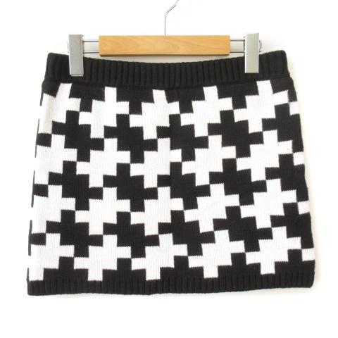 CECIL McBEE セーター・スカートセット 黒/白 CECIL McBEE（セシルマクビー） セットアップ ニット スカート クロス
