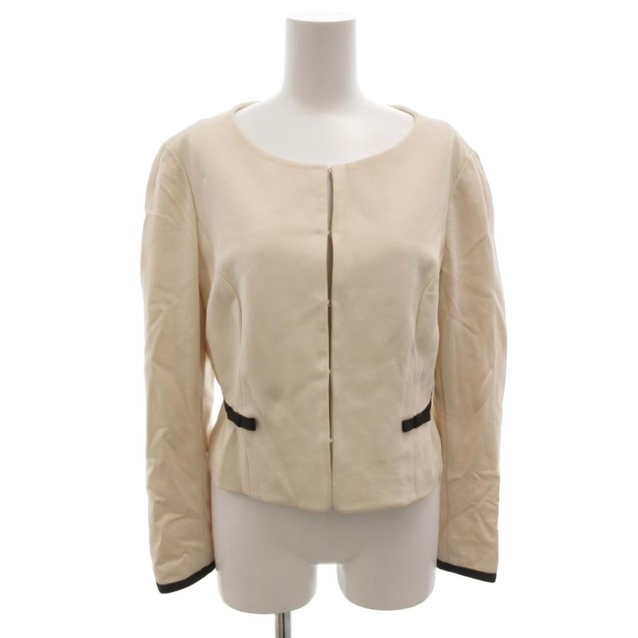 トッカ TOCCA ノーカラージャケット バイカラー 6 ベージュ 袖フレア  