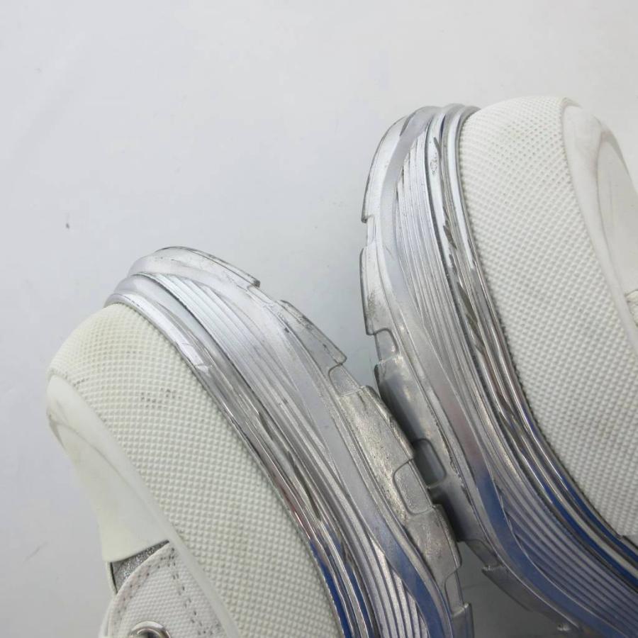 Alexander MCQUEENビジュー付きホワイト厚底スニーカー Alexander MCQUEENビジュー付きホワイト厚底スニーカー