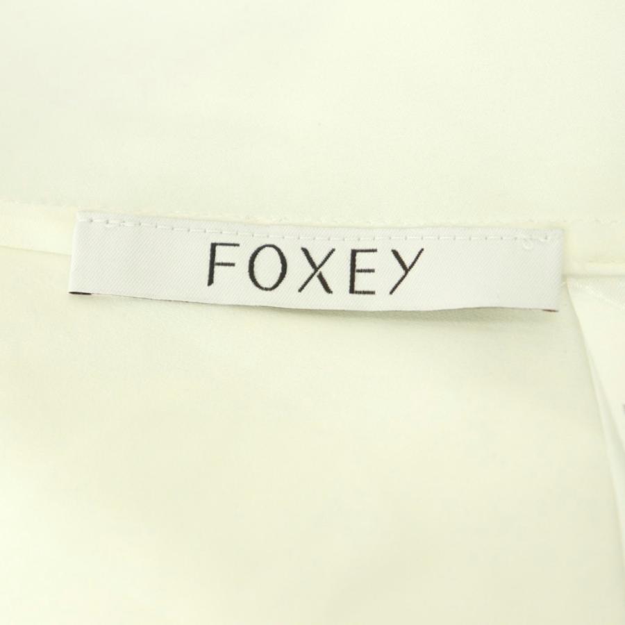 FOXEY（フォクシー） フリルカラーシャツ ブラウス ノースリーブ