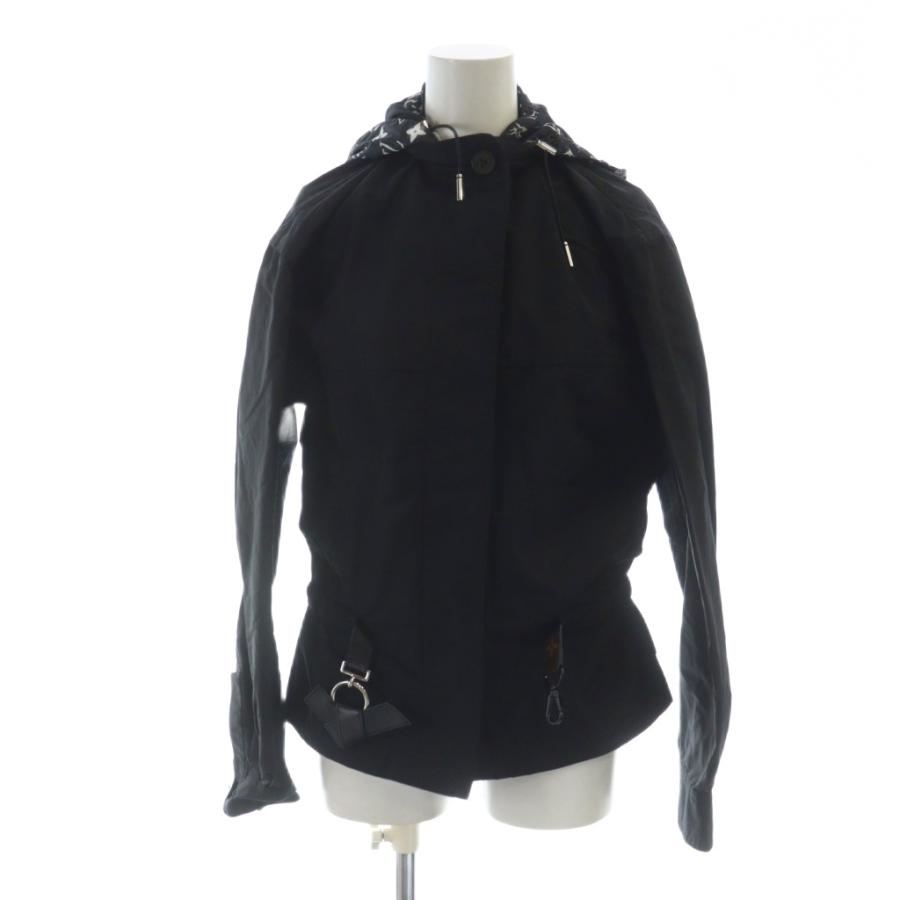 LOUIS VUITTON（ルイ・ヴィトン） ナイロンパーカー FI0W26FBP