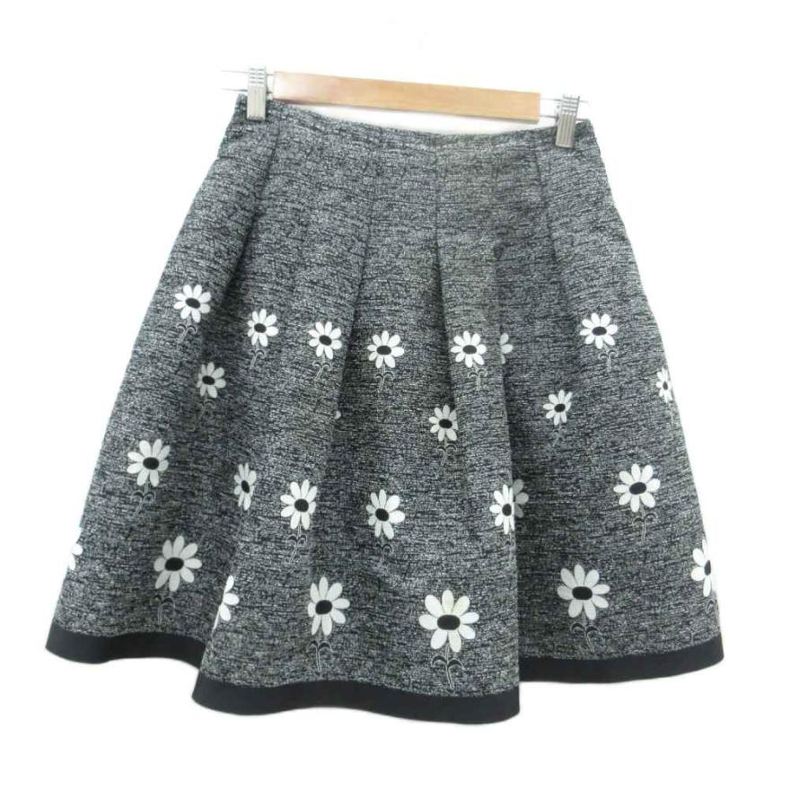 ✨新品タグ付✨エムズグレイシー フレアスカート 花柄 総柄 新品タグ付⭐️エムズグレイシー フラワープリント フレアスカート 38
