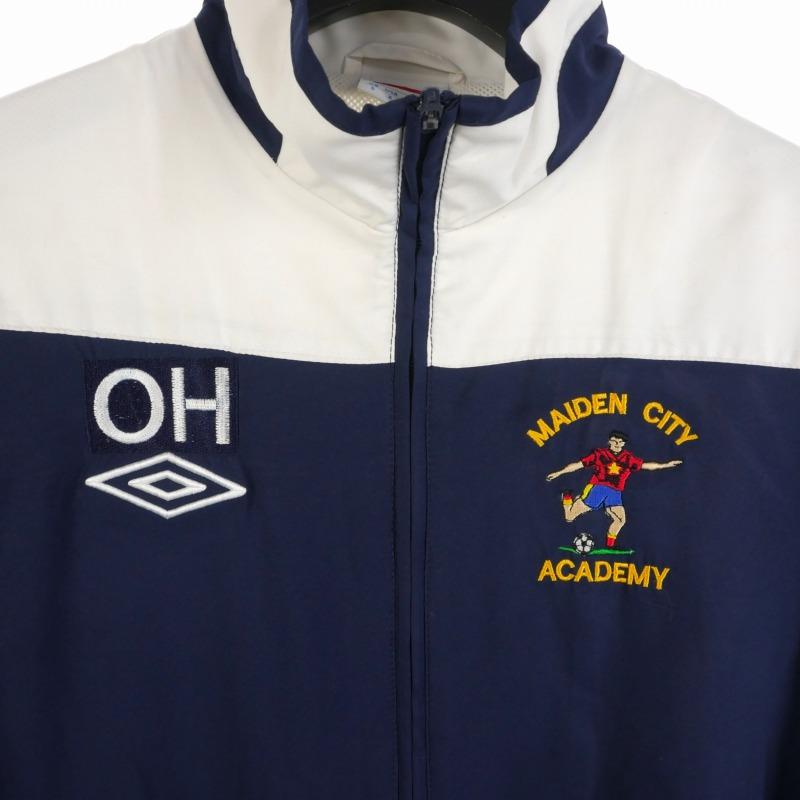 umbro ナイロンジャケット ホワイト/ネイビー アンブロ UMBRO ブルゾン アウター ナイロンジャケット 刺? ロゴ M