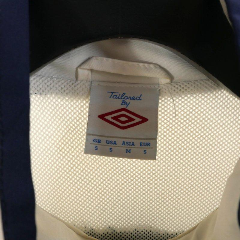 アンブロ UMBRO ブルゾン アウター ナイロンジャケット 刺? ロゴ M