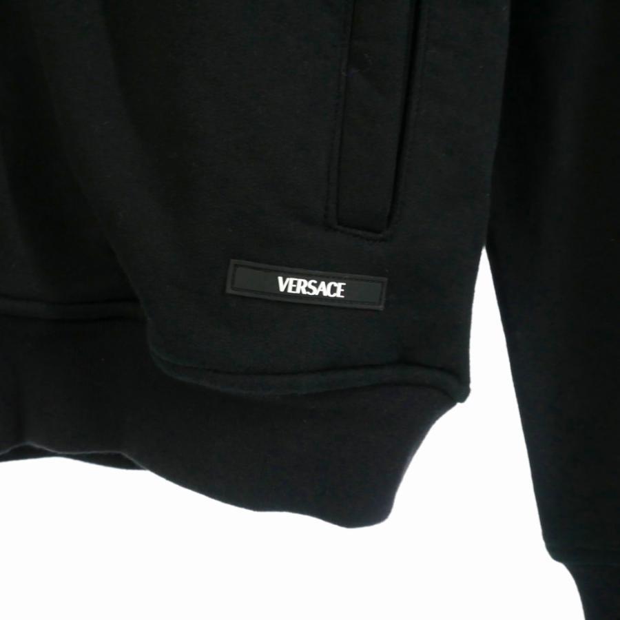 入手困難✨ ヴェルサーチ パーカー ヴィンテージ ロゴ刺繍 メンズ ブラック 入手困難✨ ヴェルサーチ パーカー ヴィンテージ ロゴ刺繍