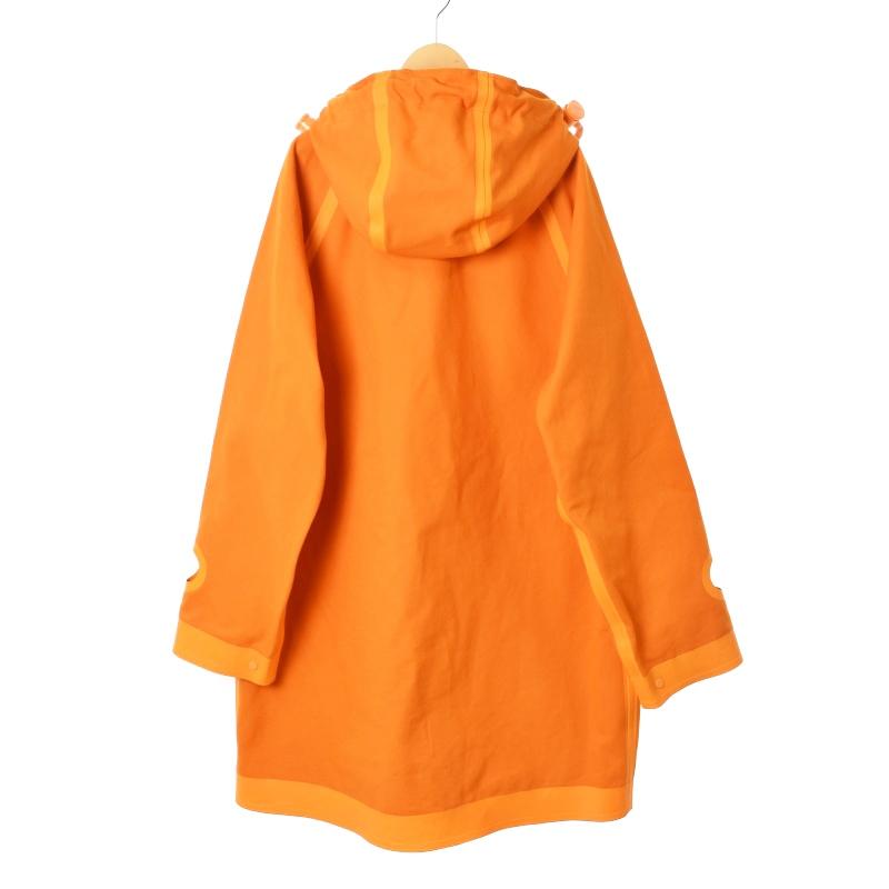 極美品　バーバリー　撥水加工　オレンジ　多機能ハーフコート　ベルト　フード BURBERRY（バーバリー） BURBERRY 21SS カットアウトディテール