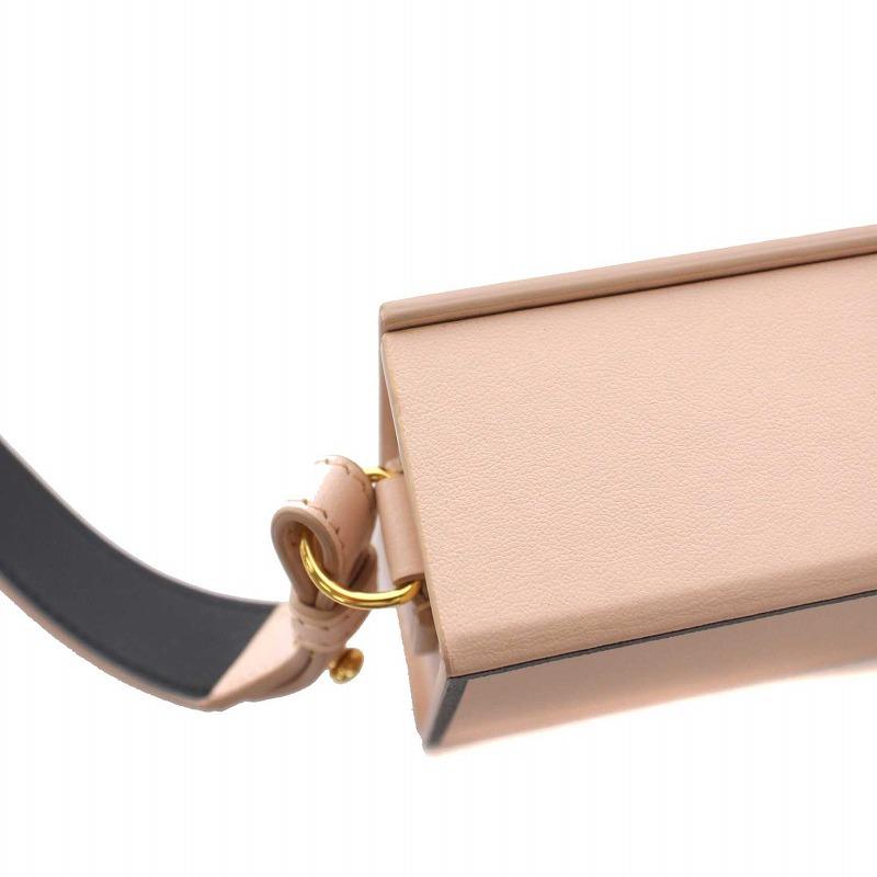 FENDI（フェンディ） 横長ボックス BOX型 ショルダーバッグ ロゴ