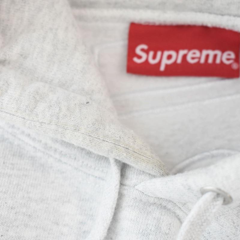 Supreme（シュプリーム） SUPREME Satin Applique Hooded Sweatshirt