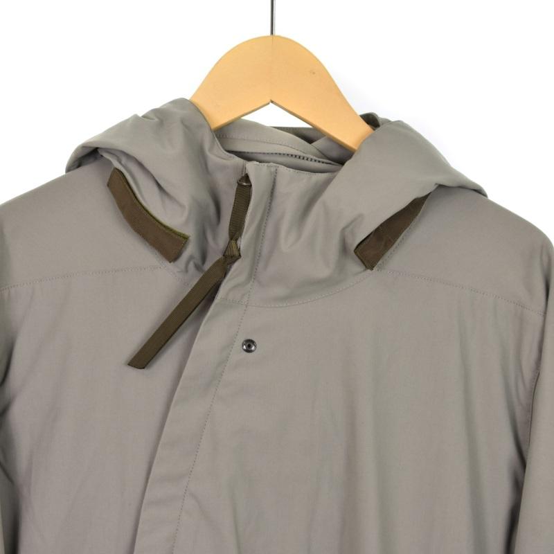 アクロニウム ACRONYM J33E Encapsulated Nylon Jacket ナイロン 