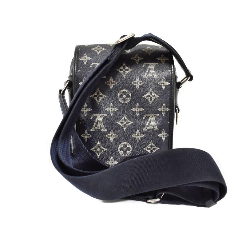 ルイヴィトン LOUIS VUITTON メッセンジャーBB メッセンジャー BB M54246 チャップマンブラザーズ コレクション モノグラムサバンナ ポシェット 斜め掛け ショルダーバッグ モノグラムサバンナキャンバス ネイビー 楽天市場】ルイヴィトン ショルダーバッグ モノグラムサバンナ
