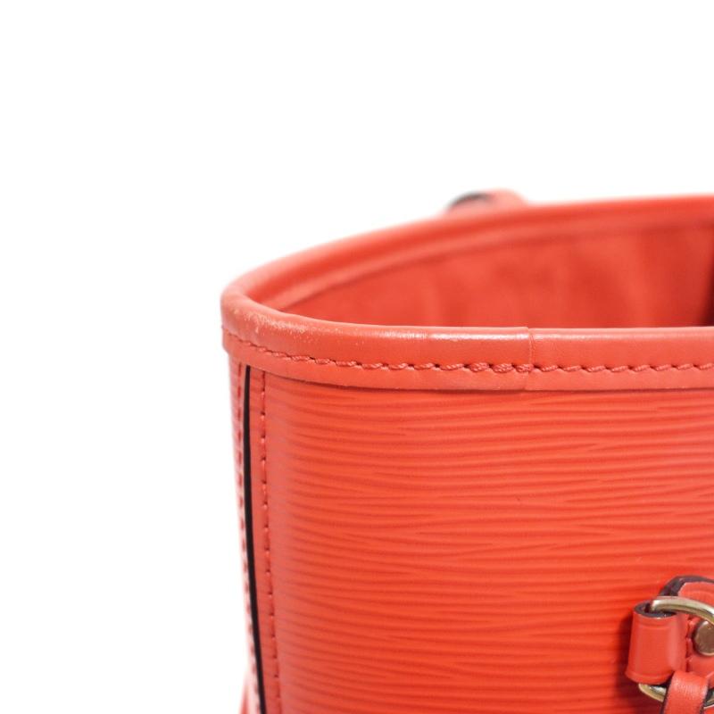 LOUIS VUITTON（ルイ・ヴィトン） エピ ネヴァーフルMM ポーチ付き