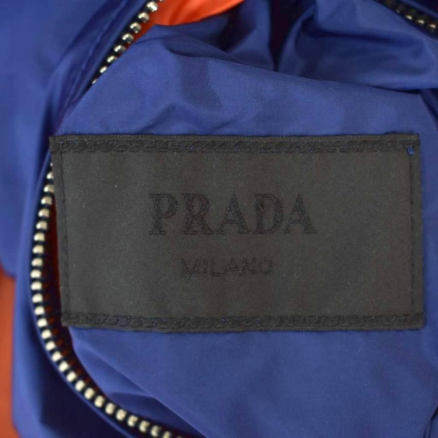 大幅値下げ中！PRADAプラダ　三角プレートリバーシブルナイロンジャケット 最終値下げ PRADA ナイロンジャケット リバーシブル L(50) 新品正規品