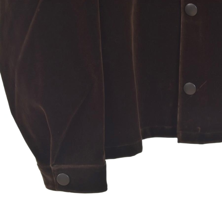 PRADA（プラダ） PRADA 23AW トライアングルロゴ ベルベット