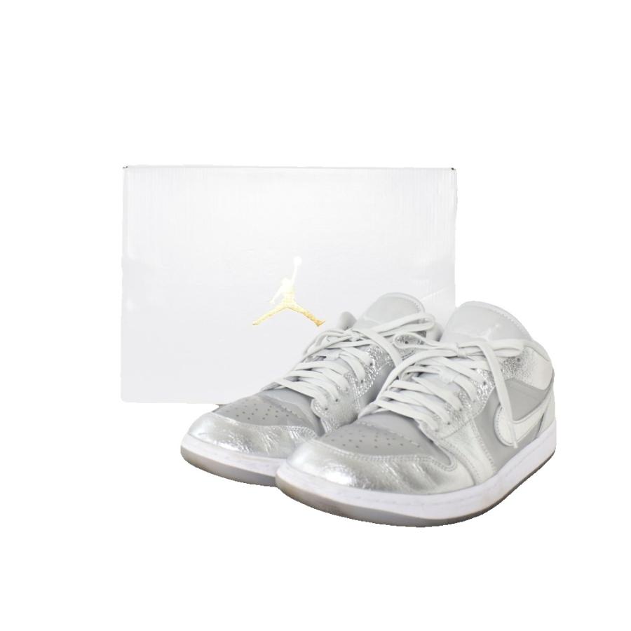 NIKE（ナイキ） NIKE Women's Air Jordan 1 Low SE Metallic Silver