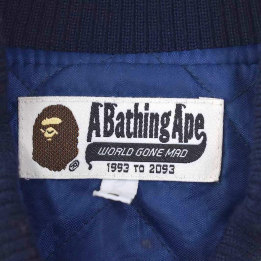 A BATHING APE（アベイシングエイプ） 袖牛革 レザー スタジャン