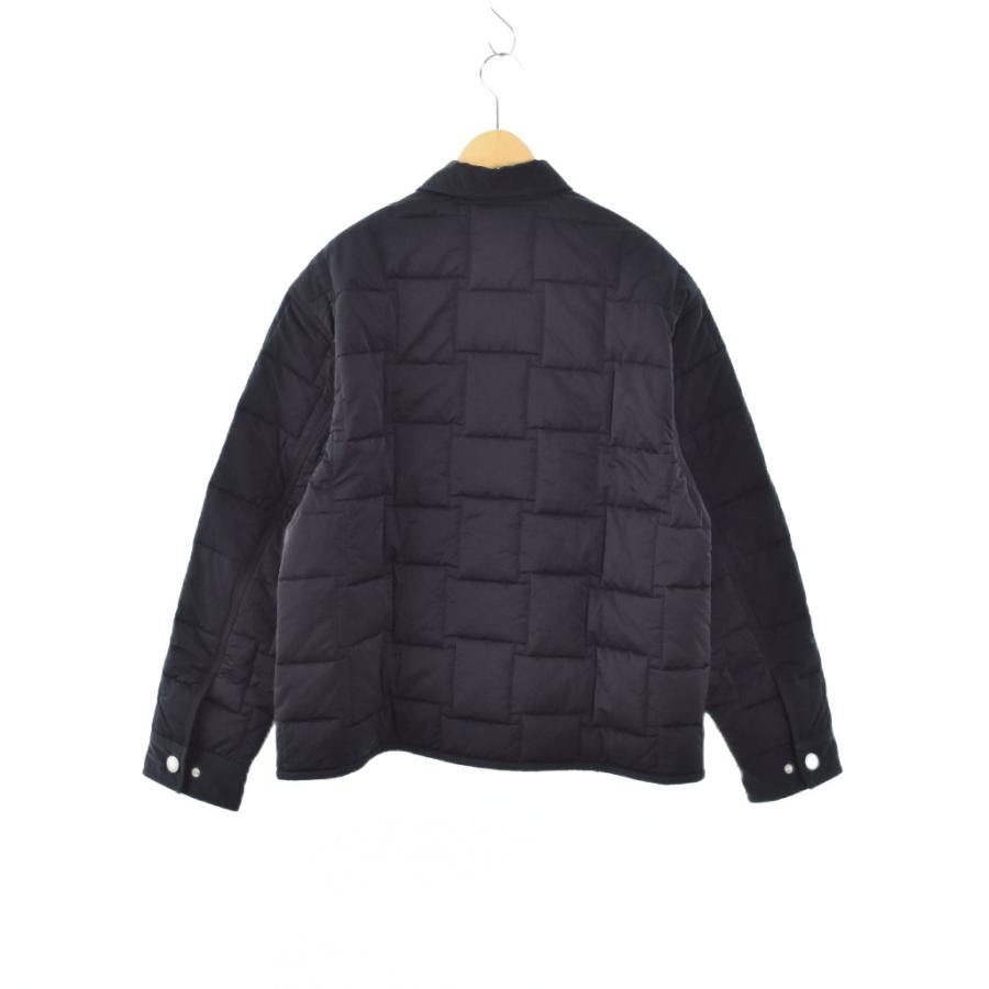 BOTTEGA VENETA（ボッテガ・ヴェネタ） ナイロンジャケット 上着 襟