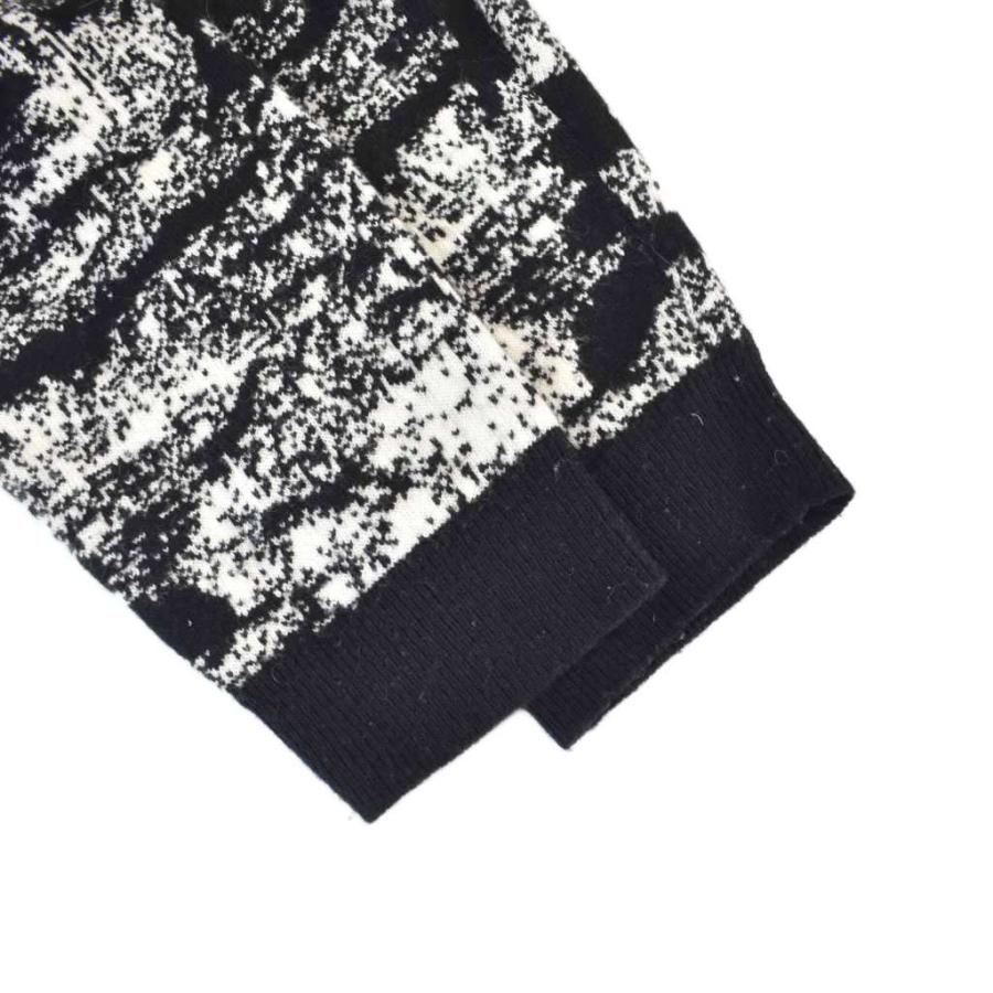 VALENTINO 刺繍 ニット セーター 長袖 総柄 UV3KC09Z6LN ヴァレンティノ ヴァレンチノ VALENTINO 刺繍 ニット セーター 長袖 総