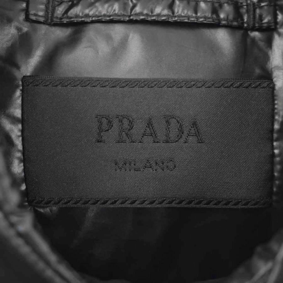 PRADA（プラダ） ダウンジャケット トライアングルロゴ 三角プレート