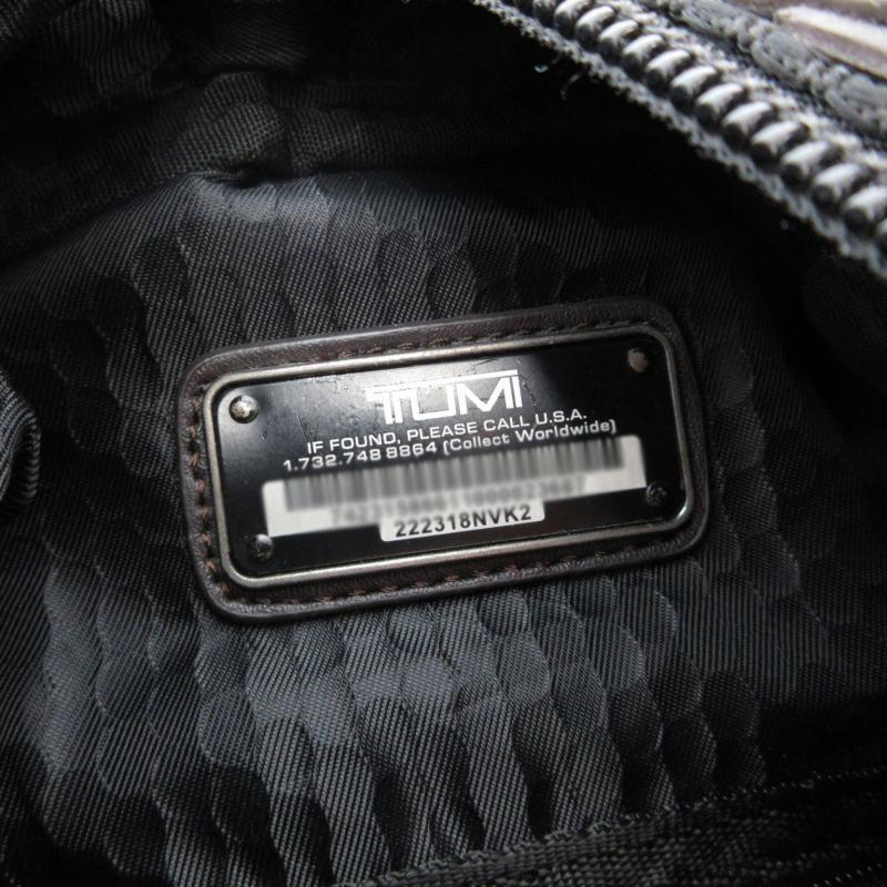 TUMI（トゥミ） ボディバッグ ワンショルダーバッグ ナイロン 黒 