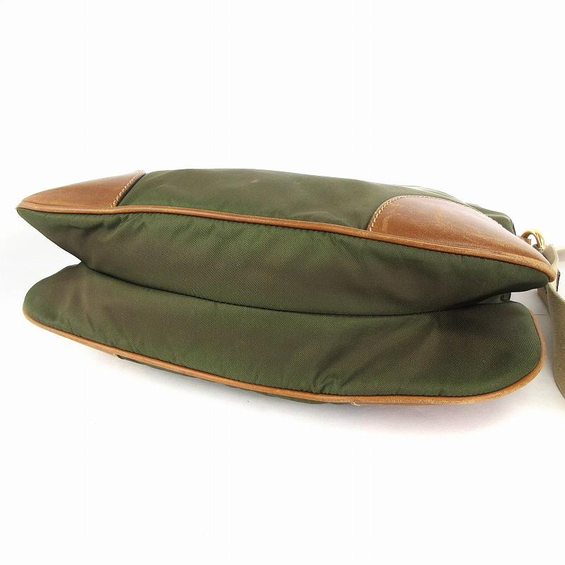 PRADA（プラダ） ショルダーバッグ 斜めがけ ナイロン レザー 三角