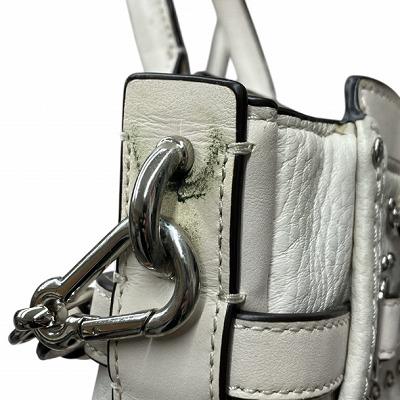 COACH（コーチ） スワッガー 21 スタッズ ショルダーバッグ アイボリー 