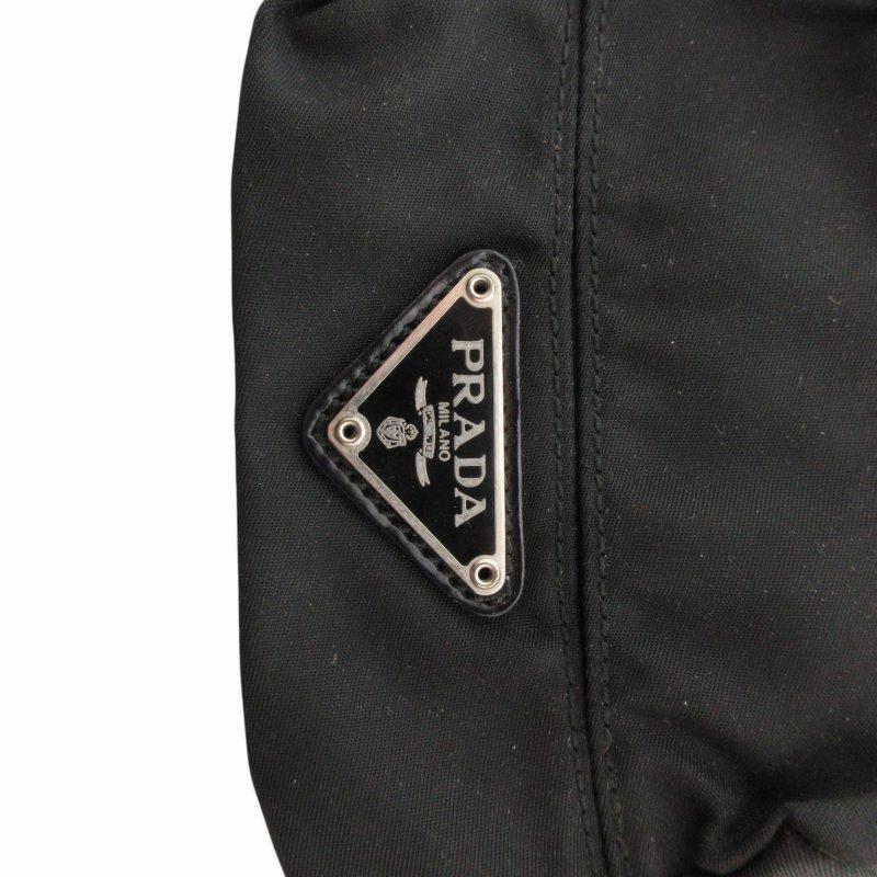 PRADA（プラダ） ポケットティッシュケース 小物入れ 三角プレート