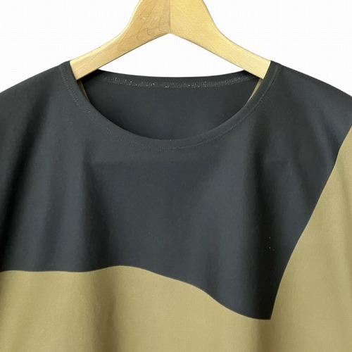 ISSEY MIYAKE MEN サマーニット Tシャツ レーヨン ブラック 1 MC JANUARY Top Midnight Blue – ISSEY MIYAKE EU