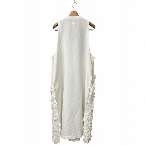コムデギャルソンブラック COMME des GARCONS BLACK 25SS ポリエステル フリル ワンピース 白 ホワイト M 1O-A007 AD2024 メンズ レディーの画像