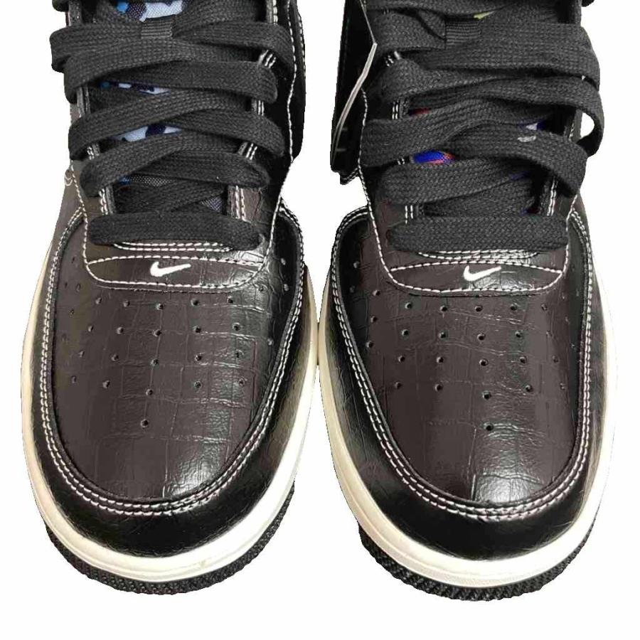 NIKE（ナイキ） 未使用品 NIKE 21年製 AIR FORCE 1 MID 07 LV8 エア