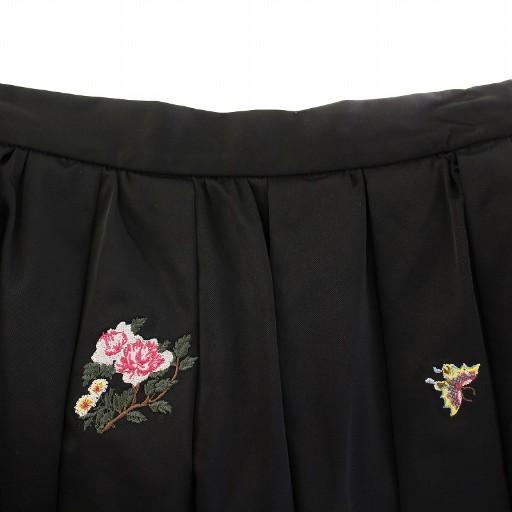 【中古】アメリヴィンテージ ケイタマルヤマ 美品 24SS エンブロイダリーバルーンスカート フレア ギャザー M 黒 アメリヴィンテージ ケイタマルヤマ 美品 24SS エンブロイダリー