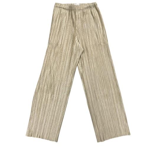 美品　PLEATS PLEASE プリーツプリーズパンツ 薄卵色　サイズ３ PLEATS PLEASE プリーツプリーズ イージーパンツ ベージュ サイズ1